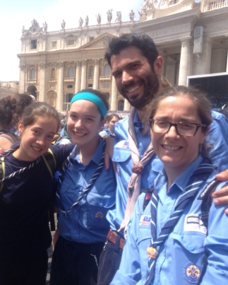 2 scouts y un cálido encuentro con el Papa